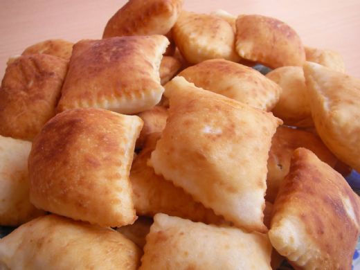 Yağda Hamur Kızartması Tarifi ve Malzemeleri