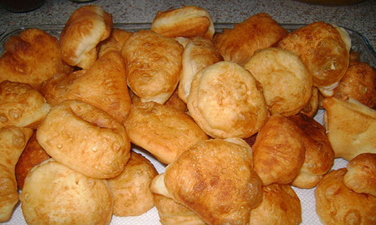 Karbonatlı Hamur Kızartması Tarifi ve Malzemeleri