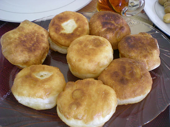 Mayalı Hamur Kızartması Tarifi ve Malzemeleri