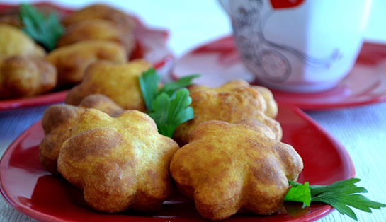 Yağ Çekmeyen Hamur Kızartması Tarifi ve Malzemeleri